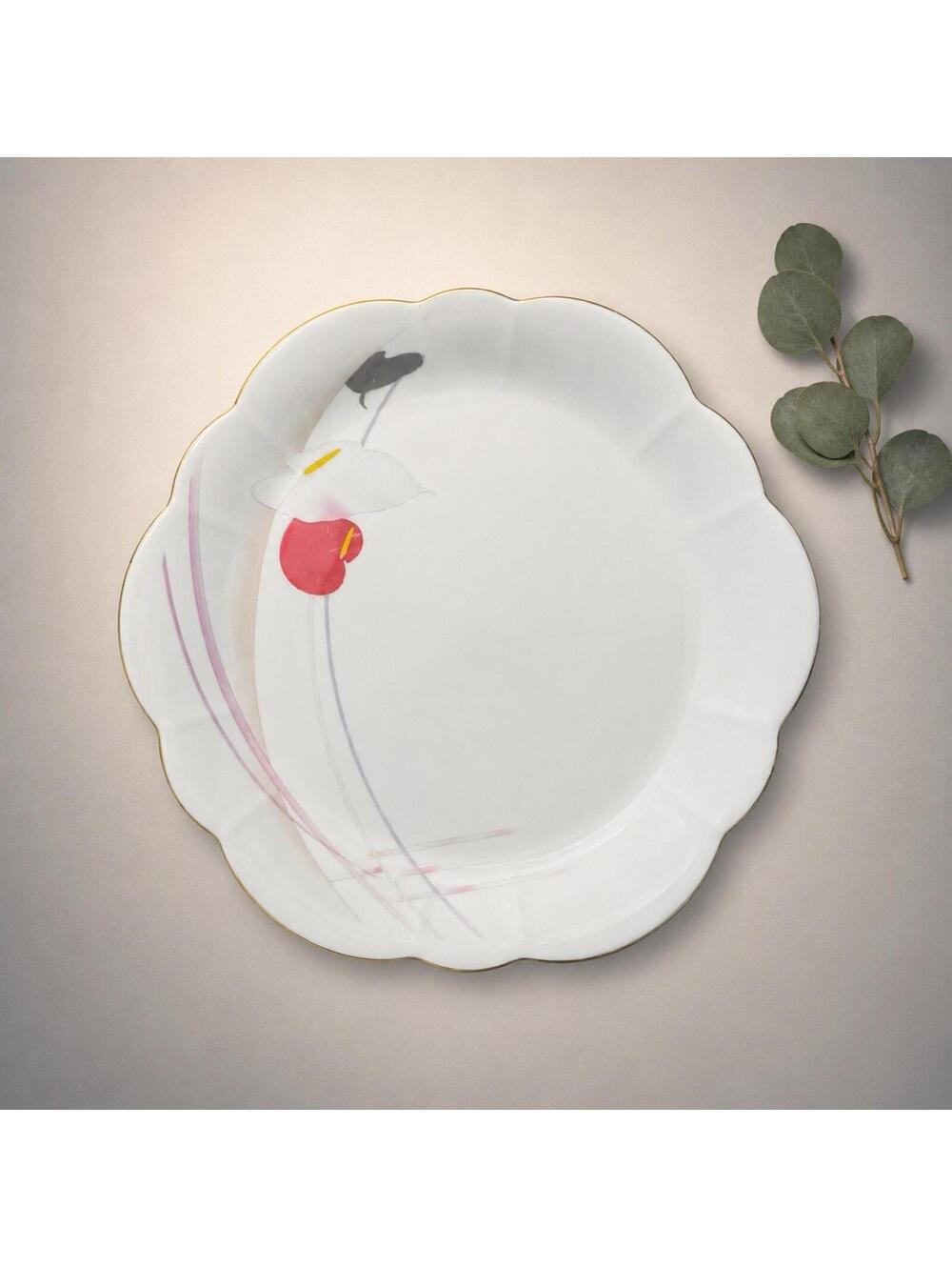 Mikasa 1980s Anthurium Bone China Scalloped Dinner Plate, 10.5”